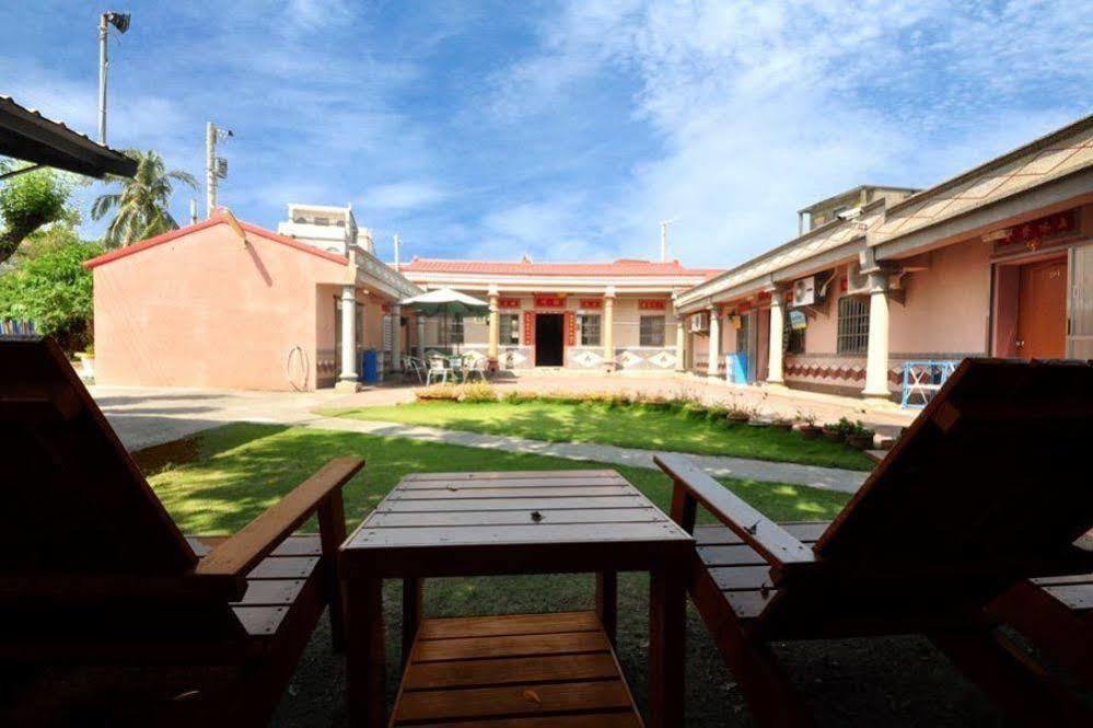 Haichian Hostel Xiaoliuqiu Exteriör bild